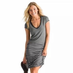 💕EUC Athleta Striped V-Neck Ruched Dress, XS